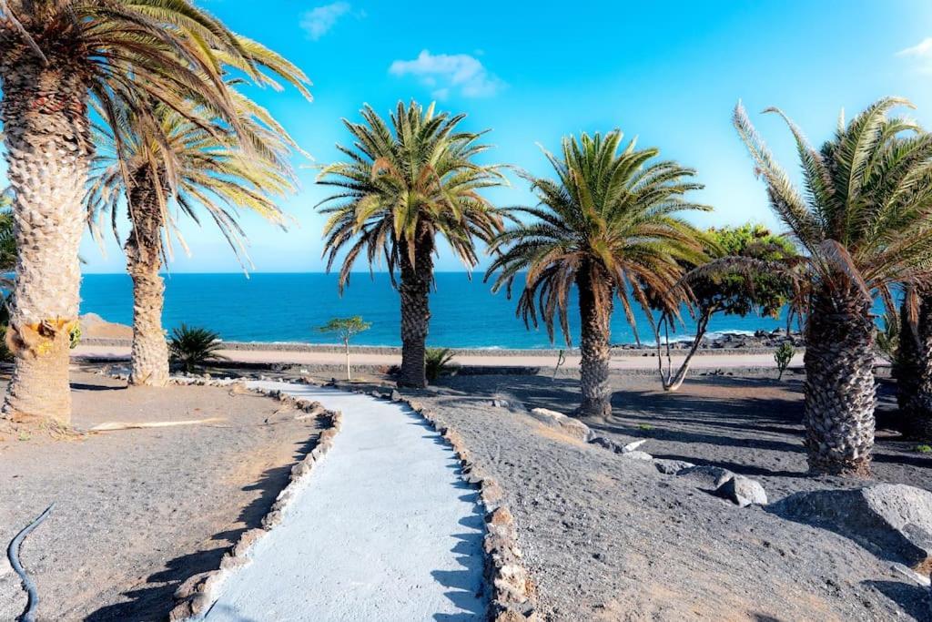 Apartamento Taisa Playa Roca Costa Teguise Esterno foto