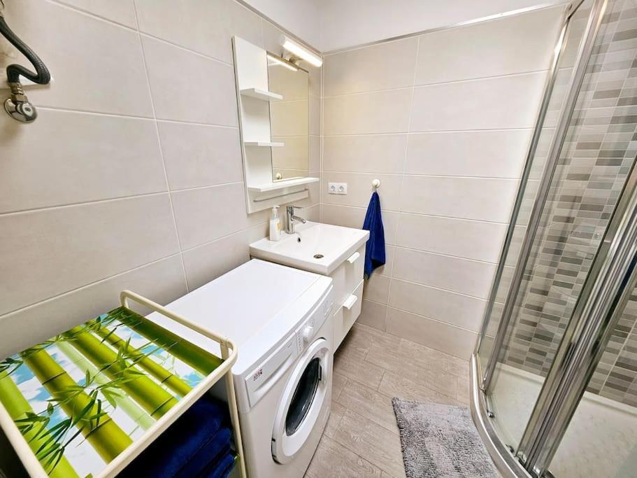 Apartamento Taisa Playa Roca Costa Teguise Esterno foto